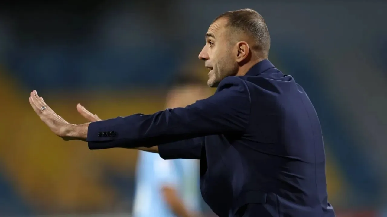 مصدر مطلع ينفي تعيين أحمد هايل مديرا فنيا لمنتخب تحت 20 عاما ويؤكد استمرار المقابلات