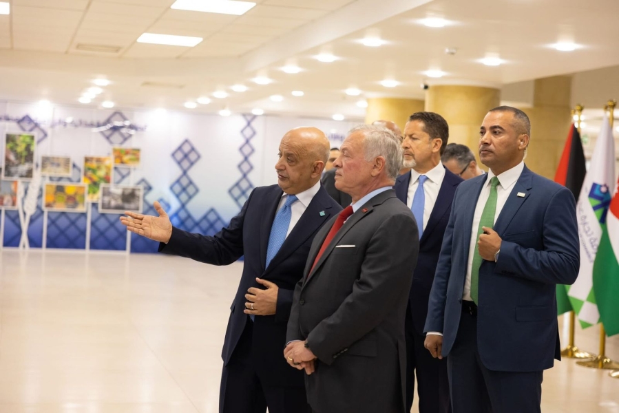 غرفة تجارة عمان علامة فارقة في الاقتصاد الوطني ومنارة للعمل التجاري