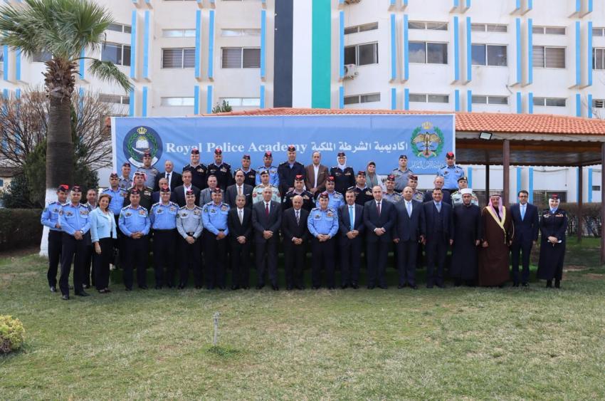 الأمن العام ينظم ندوة بعنوان “الأمن والاستقرار في الأردن: إنجازات متواصلة في عهد جلالة الملك”