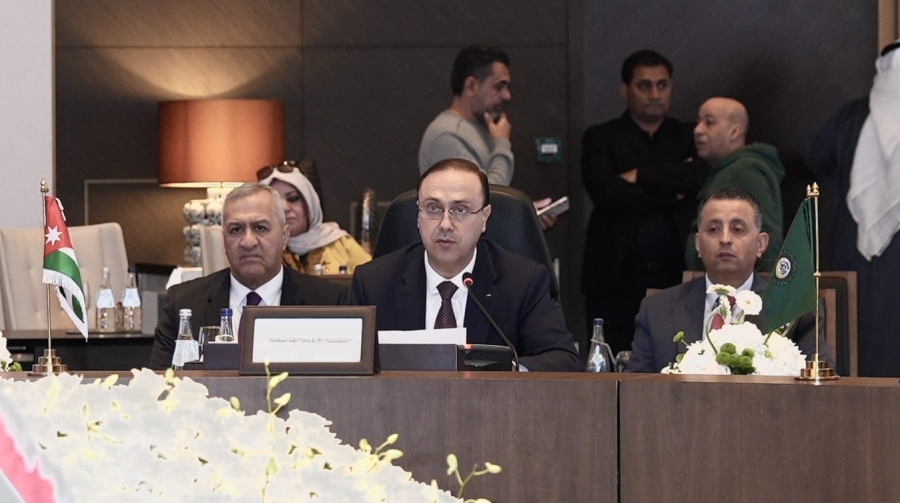 الأردن يؤكد تعزيز التعاون الإعلامي العربي ودعم القضية الفلسطينية في اجتماع وزراء الإعلام بالكويت